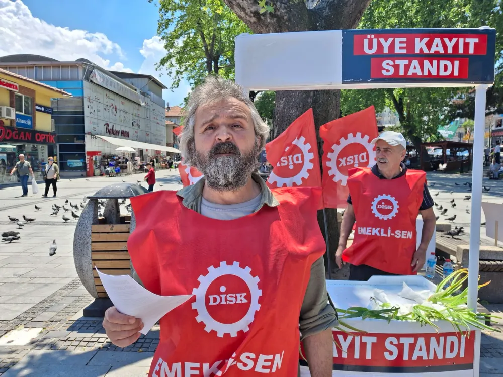 DİSK/Dev Emekli-Sen  Gölcük Şube Başkanı  Hamza Kaya   “YURTTA BARIŞ DÜNYADA BARIŞ”