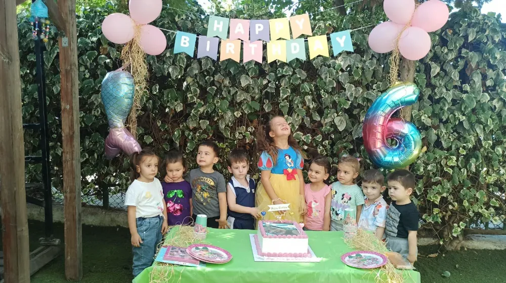Mini Ezgi Lina yeni yaşını arkadaşlarıyla birlikte kutladı  İYİ Kİ DOĞDUN EZGİ LİNA