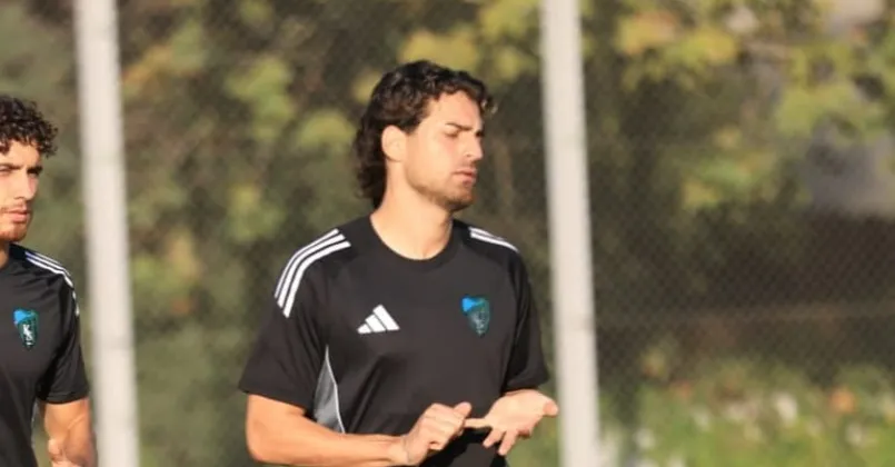 Ahmet Sağat yeniden kadroda