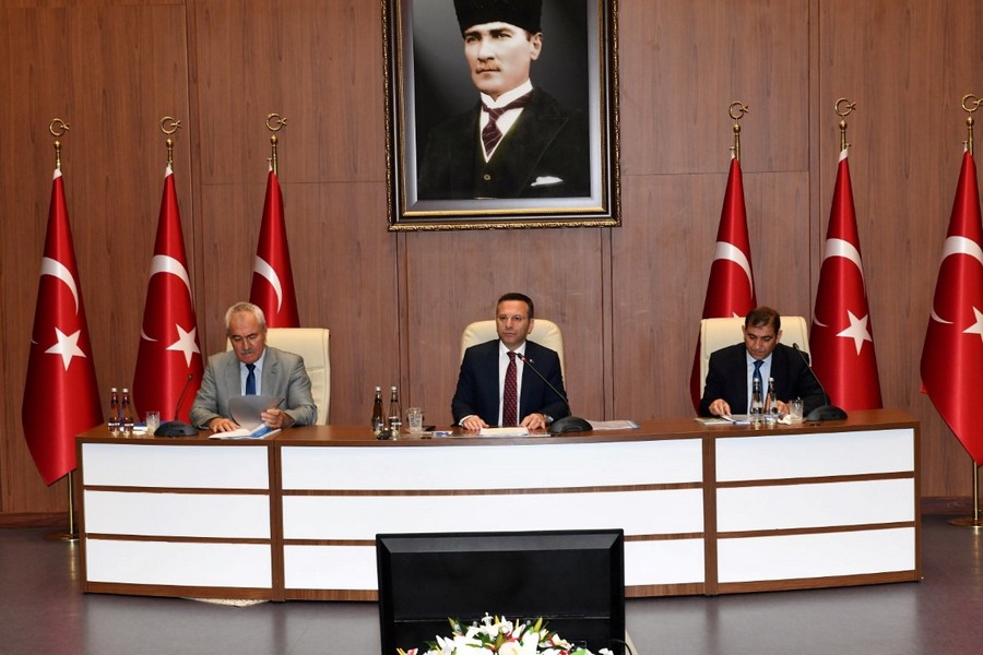 İL KOORDİNASYON KURUL TOPLANTISI VALİ AKSOY BAŞKANLIĞINDA GERÇEKLEŞTİRİLDİ