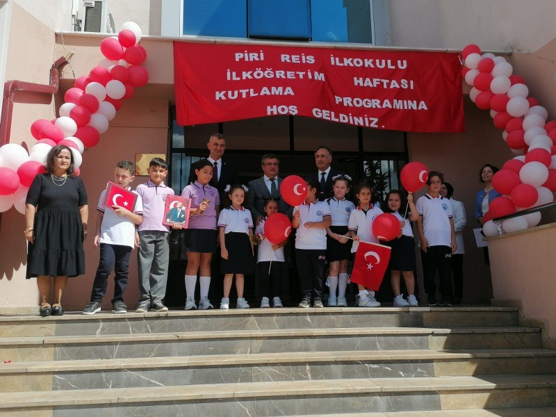2023-2024 Eğitim Öğretim yılı ilk ders zilinin çalınmasıyla başladı OKULLARDA ÇİÇEK AÇTI