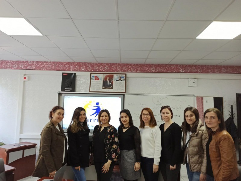 Gölcük’te Okul Öncesi Zümre Başkanlarına yönelik  E TWİNNİNG EĞİTİMİ GERÇEKLEŞTİ