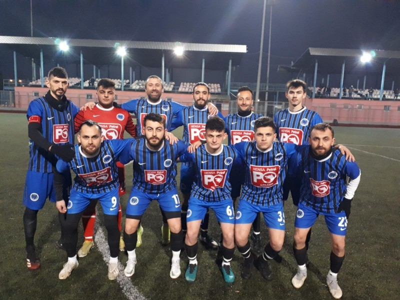 Gölcük Çiftikspor play off maçında SELANİKSPOR’U 11-0 YENDİ