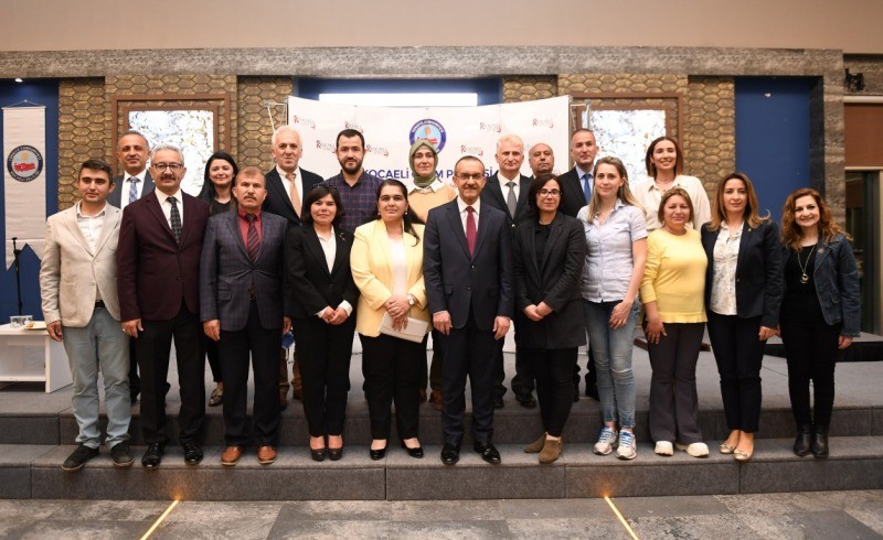 ‘Siz Sadece Annenizin, Babanızın evladı değil 85 milyonun evladısınız’