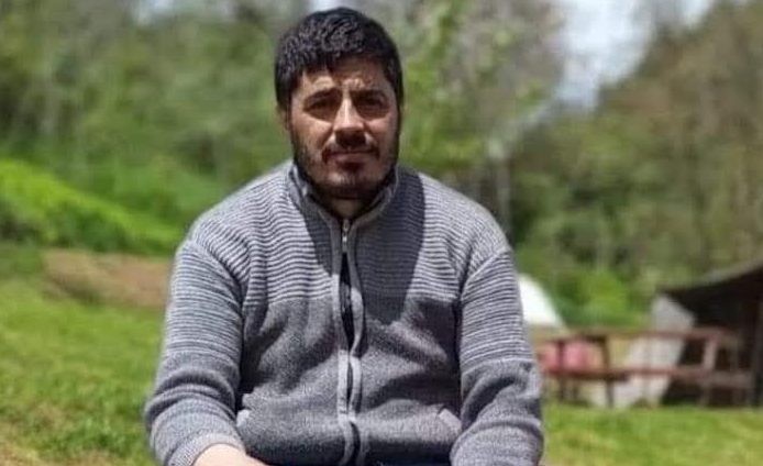 Garipoğlu’nun Dayısının Oğlu Tolga Süt hayatını kaybetti DUALARLA UĞURLANDI
