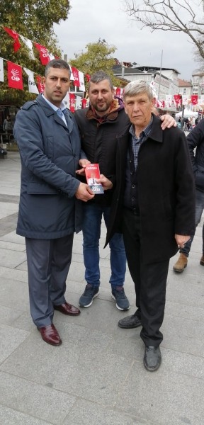 CHP Gölcük Belediye Meclis Üyesi Adayı Abdullah Er,  ÇALIŞMALARINA TÜM HIZIYLA DEVAM EDİYOR