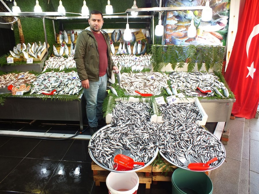 Ay Kuyumculuk’un sahibi Ahmet Ay, altın piyasasını değerlendirdi