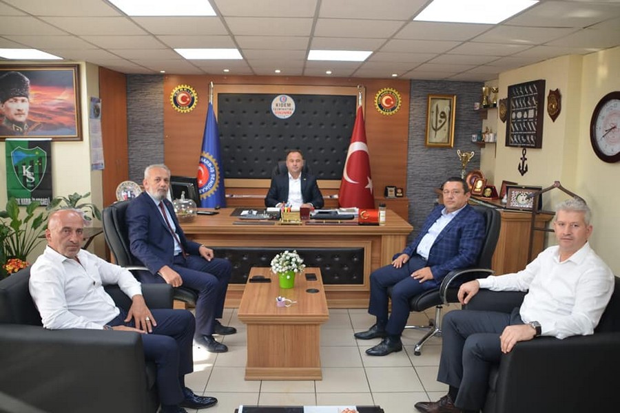 Türk Harb-İş Sendikası Genel Başkanı Alaattin Soydan’dan GÖLCÜK’TE SERİ ZİYARETLER
