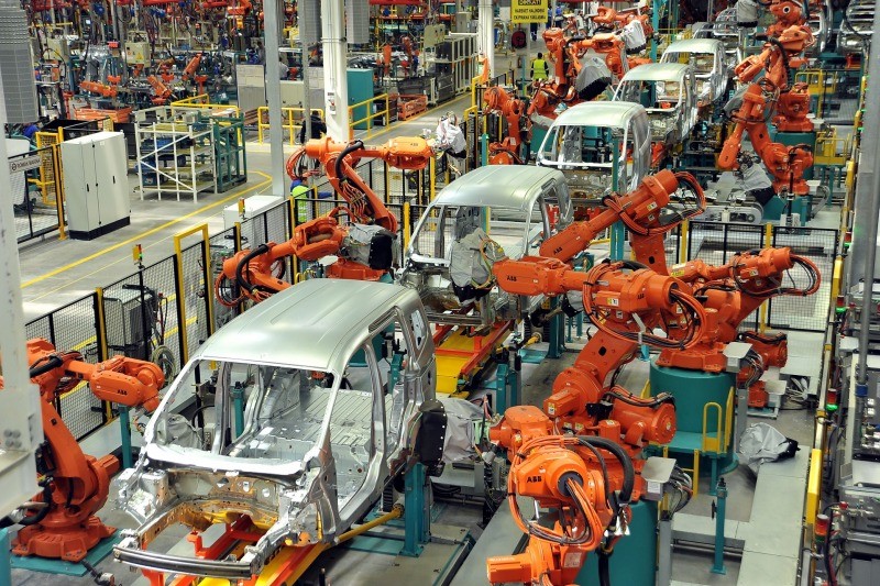 Sağlık çalışanlarının koronavirüsle mücadelesine FORD OTOSANDAN DESTEK