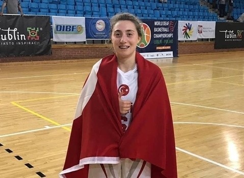 İZMİT BELEDİYESPOR’DAN ÖZEL BİR TRANSFER