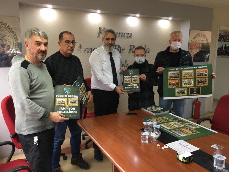 HÜRRİYET’TEN KOCAELİSPORLULARA ANLAMLI HEDİYE