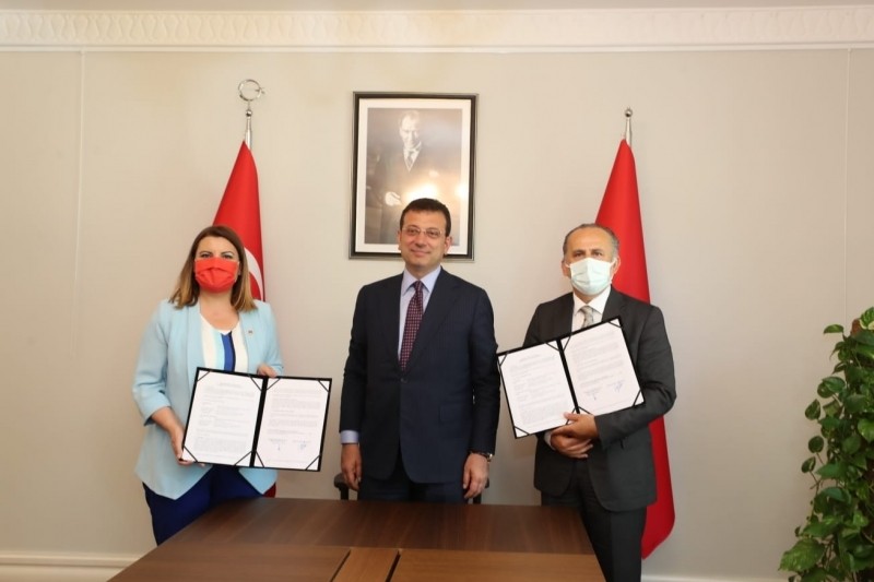İBB ve İzmit Belediyesi ’Çınar’ Sloganıyla BİR PROJEYE DAHA İMZA ATTI