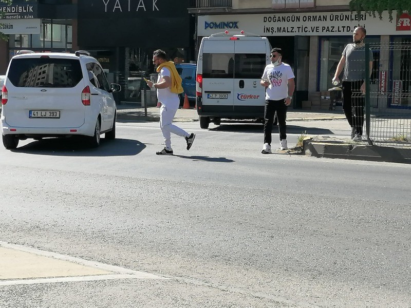 Mobil Işıklar Mevkii’nde ÖLÜMLE DANS EDİYORLAR