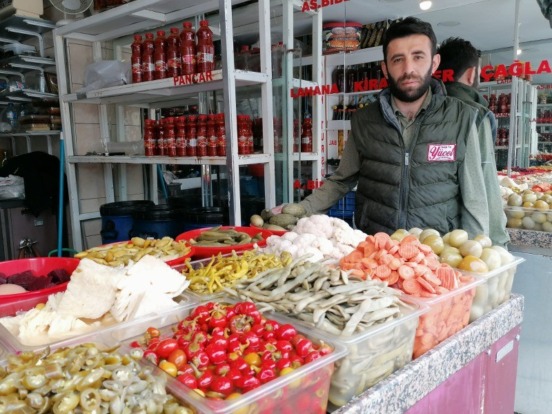 Bursa Organgazi Gedelek Turşuları YÜCEL TURŞU FARKIYLA GÖLCÜK’TE