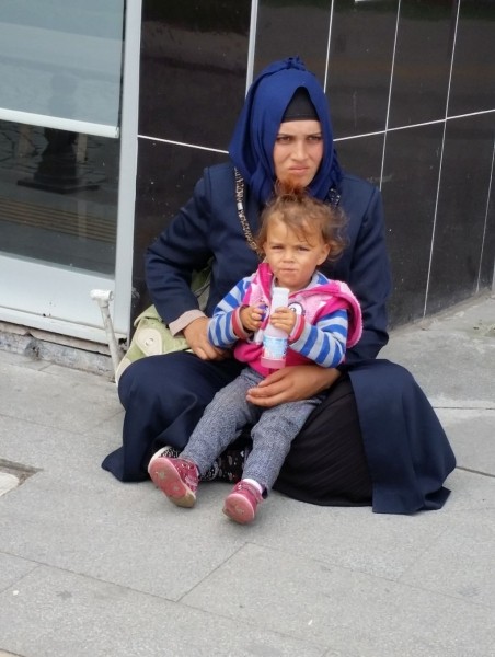 Gölcük’te dilenciler vatandaşı sıkıntı yaşatıyor