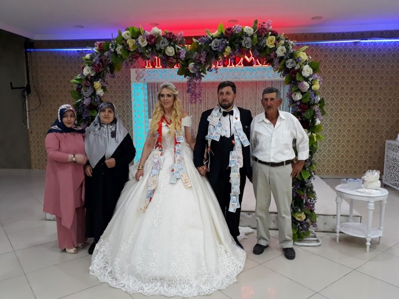 ÖMÜR BOYU MUTLULUKLAR