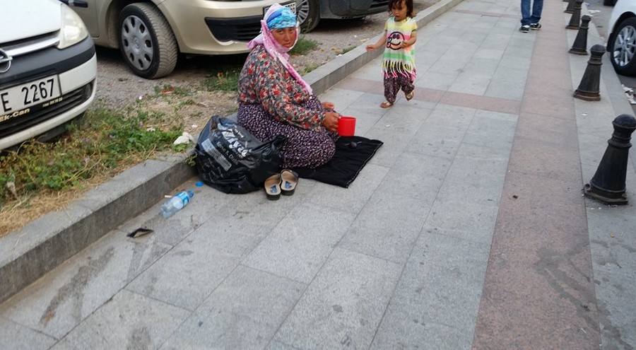 Değirmendere’de de dilenci manzaraları değişmiyor