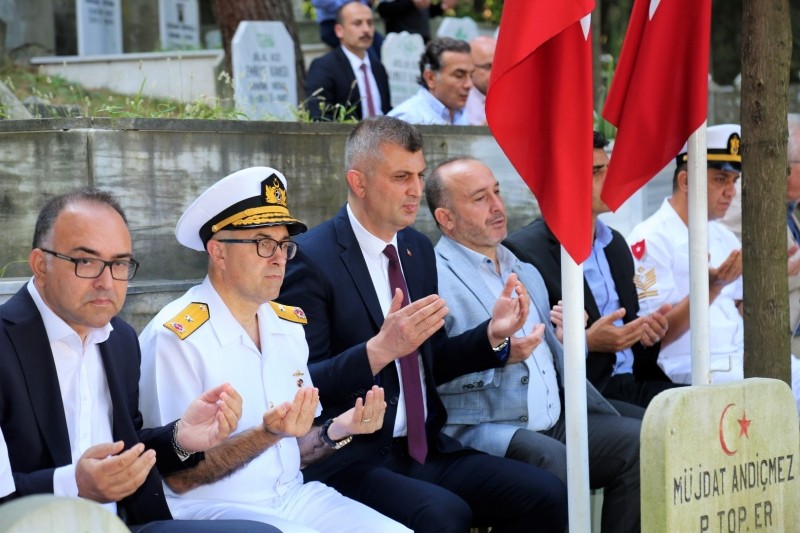 ŞEHİT AKDENİZ DUALARLA ANILDI