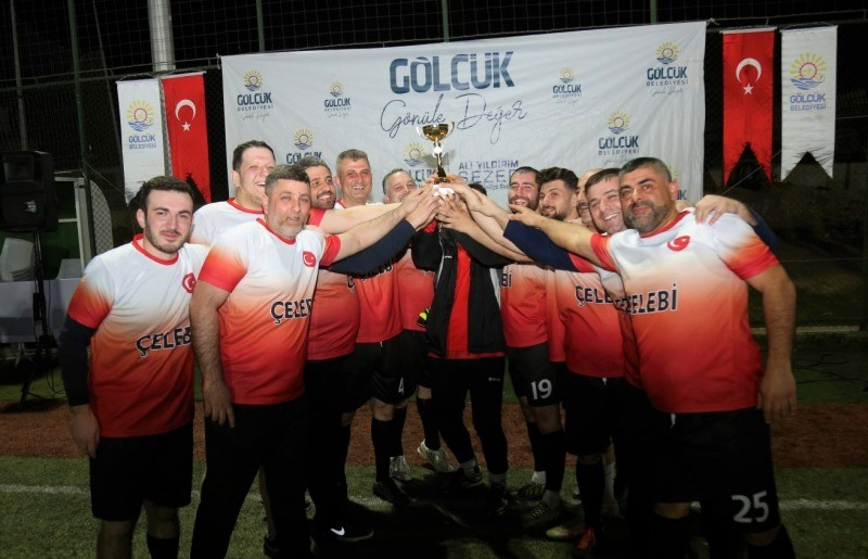 BİRİMLER ARASI FUTBOL TURNUVASINDA ŞAMPİYON ÖZEL KALEM MÜDÜRLÜĞÜ