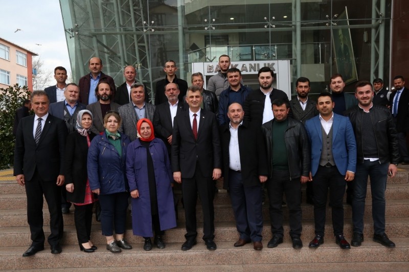 Ak Parti İlçe Başkanı Çetin Seymen ve Yönetiminden Başkan Sezer’e Ziyaret