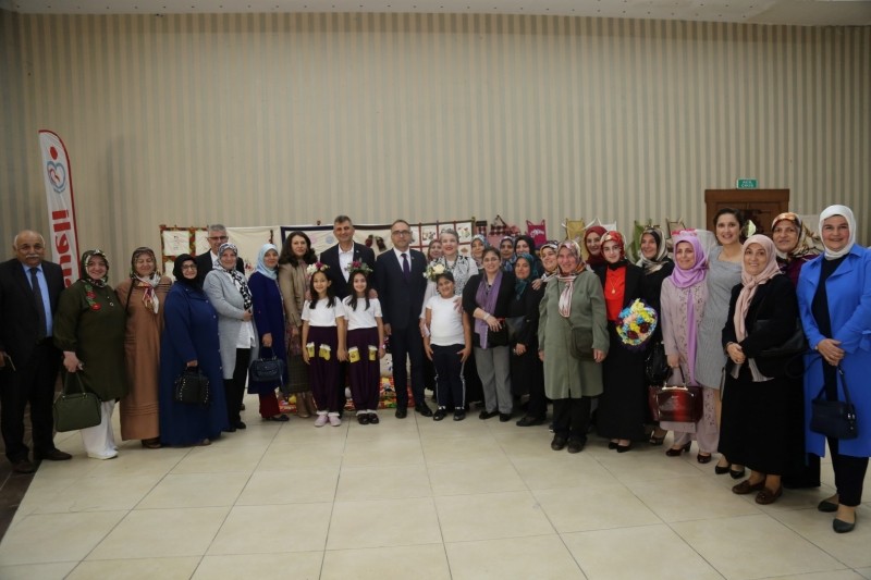Yenimahalle Konağı GÖLMEK Kursiyerlerinden MUHTEŞEM SERGİ