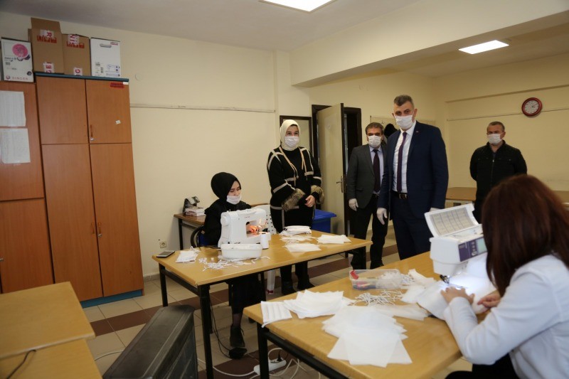 Gölcük belediyesi meslek edindirme kursları,  SAĞLIK PERSONELİ İÇİN SEFERBER OLDU