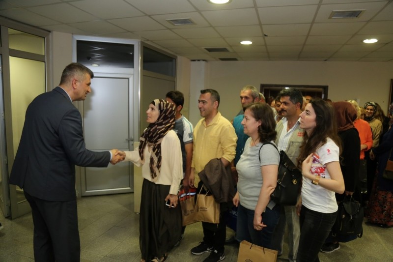 BAŞKAN SEZER PERSONEL İLE BAYRAMLAŞTI