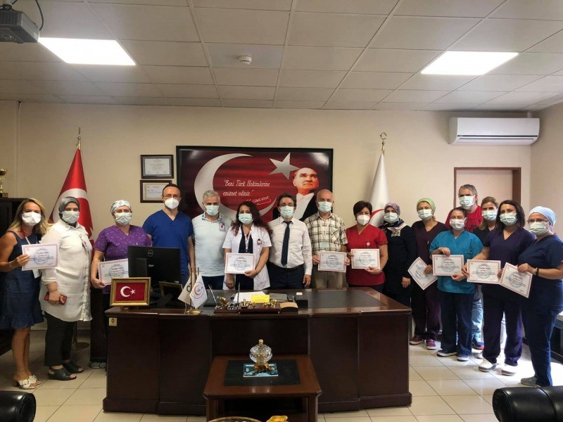 Necati Çelik’ten 25 yılını dolduran Personeli’ne TEŞEKKÜR BELGESİ