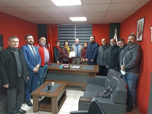 DEVA Partisi’nden Gölcükspor’a ziyaret