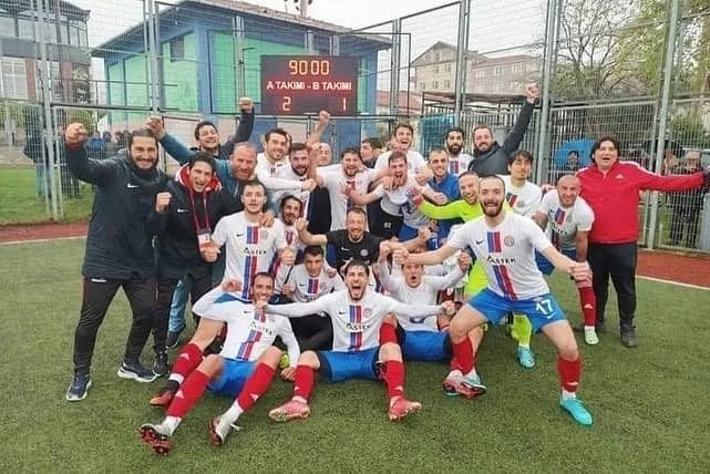 Harb-İş Spor Derince’yi 2-0 yendi TARİHİNDE İLK DEFA BAL LİGİNE YÜKSELDİ