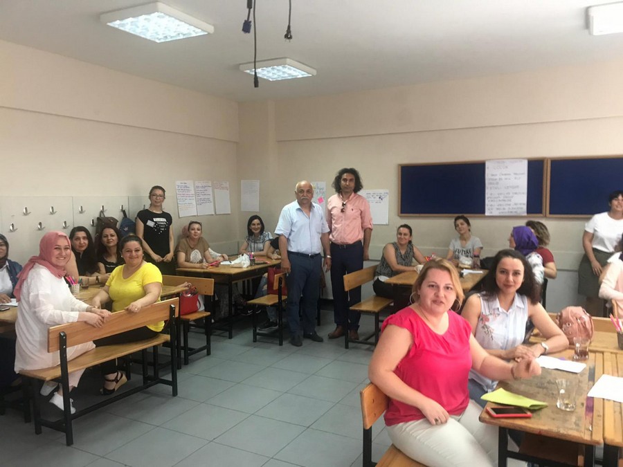 ölcük’te Okul Aile İşbirliği Geliştirme Programı Eğitim KursuBAŞARIYLA TAMAMLANDI