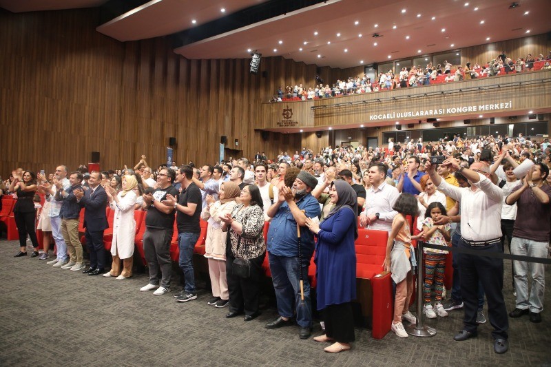 Oda Orkestrası muhteşem performansıyla seyirciyi kendine hayran bıraktı