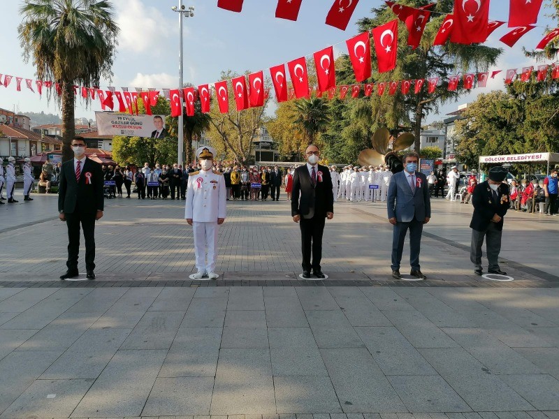 19 Eylül Gaziler Günü’nün 100. Yılı Gölcük’te törenle kutlandı BU VATAN SİZE MİNNETTAR