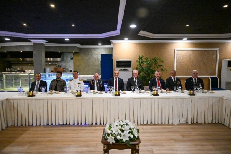 Körfez İlçemizdeki Sergi Açılışı Bayan Yavuz’un Katılımlarıyla Gerçekleştirildi