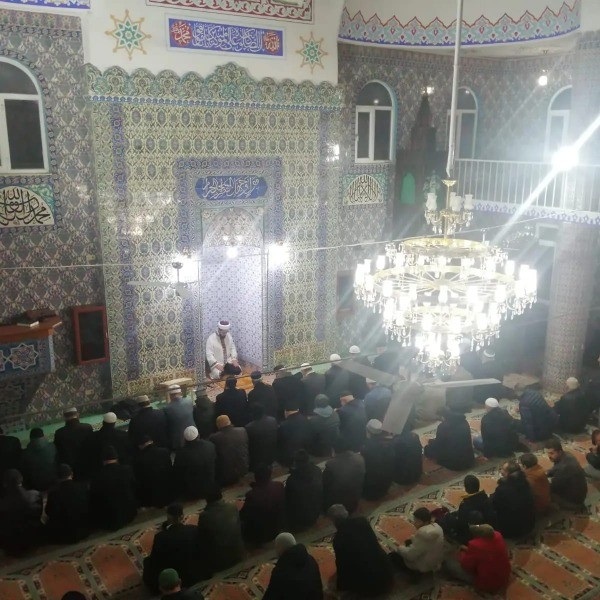 Sabah namazı buluşmaları Erbaş Camii’nde devam etti