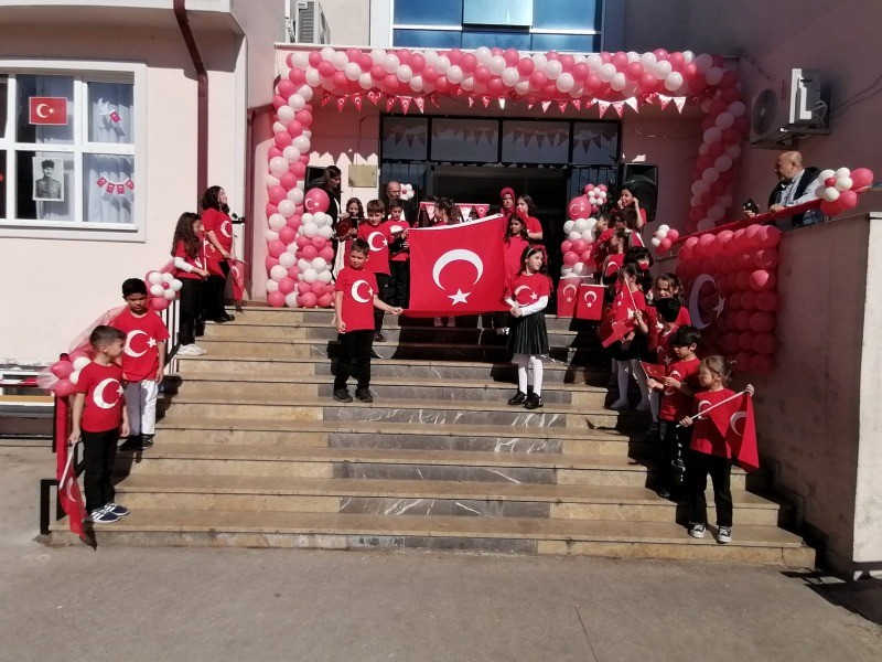 Piri Reis İlkokulu’nda 29 Ekim Cumhuriyet Bayramı COŞKUYLA KUTLANDI