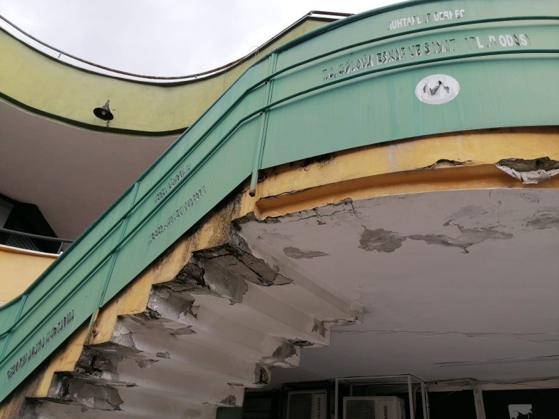 Adnan Menderes İş Merkezi Olası bir Deprem için HAZIR HALE GETİRİLMELİ