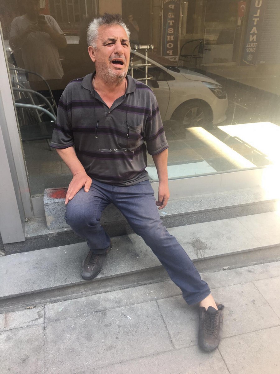 Panoya geçen elektrik akımı bir kişinin yaralanmasına neden oldu