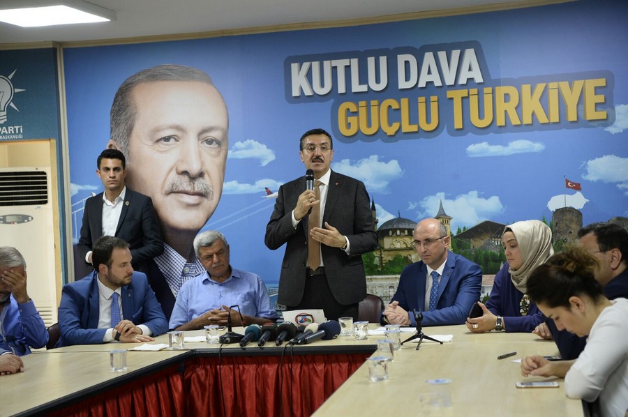 Bakan Tüfenkci, sanayi kenti Kocaeli’de ihracat teşviklerini anlattı