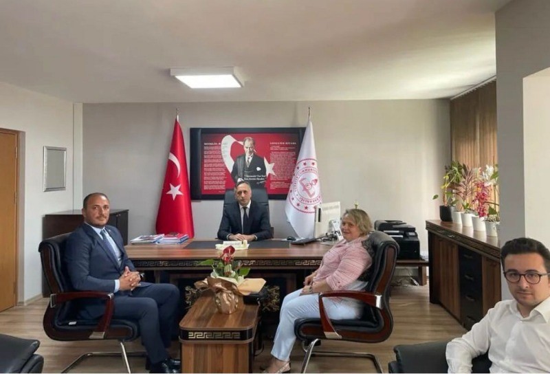 CHP İlçe Başkanı Mehmet Uzuner ve Yönetimi ZİYARETLERE BAŞLADI
