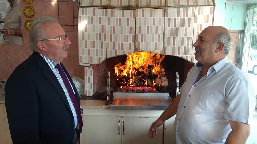 İsmet İşeri, Gölcük’ü arşınlıyor  HALKIN SORUNU BİZİM SORUNUMUZDUR