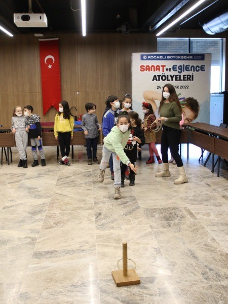 Mutlu Şehrin Mutlu Çocukları sanat ve eğlencenin keyfini çıkarttı