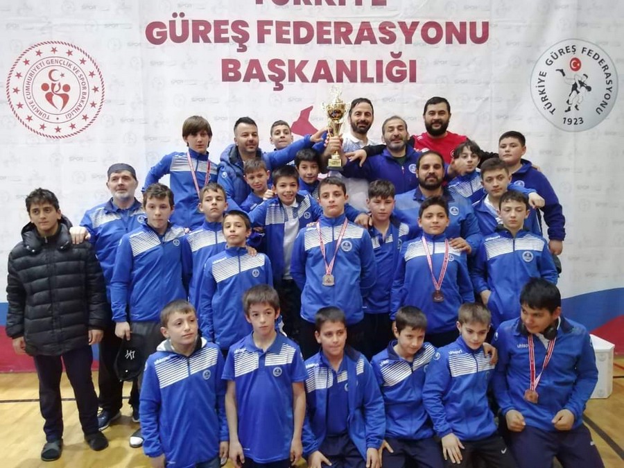 U11-U13 Erkekler Serbest Güreş Türkiye Şampiyonası sona erdi KAĞITSPOR KULÜBÜ U-13 SPORCULARI ŞAMPİYONLUK ELDE ETTİ