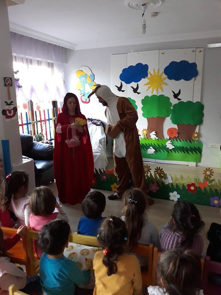 Minik öğrenciler Dünya Tiyatrolar Günü’nü kutladı