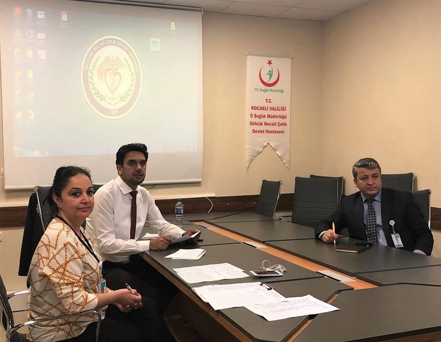 Gölcük Necati Çelik Devlet Hastanesi’nde  VERİ GİRİŞ PERSONELLERİYLE TOPLANTI YAPILDI