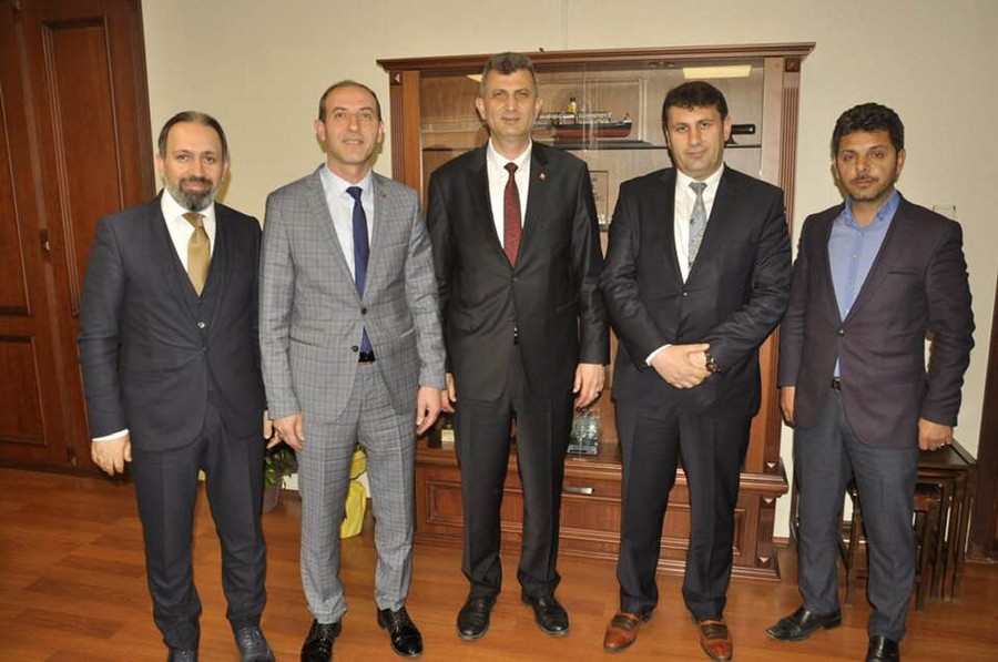 Gölcük Erzurumlular Derneği’nden, Başkan Sezer’e ziyaret