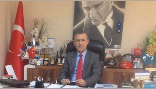 Gölcük Esnaf Odası Başkanı Necmi Kocaman, 23 NİSAN ULUSAL EGEMENLİK VE ÇOCUK BAYRAMI KUTLU OLSUN