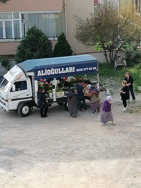 Değirmendere’de Zerzevatçılara yoğun ilgi