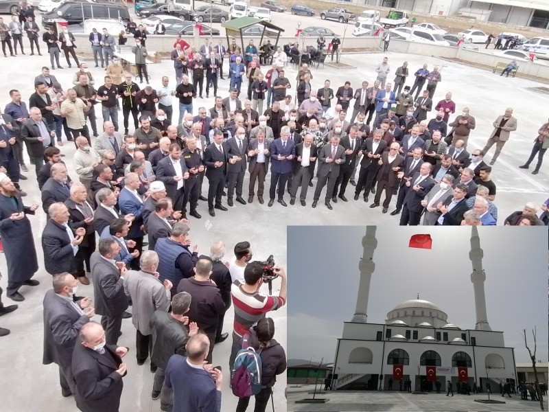 İlk Cuma’ya binlerce kişi katıldı RAMAZAN BÖYLE KARŞILANIR