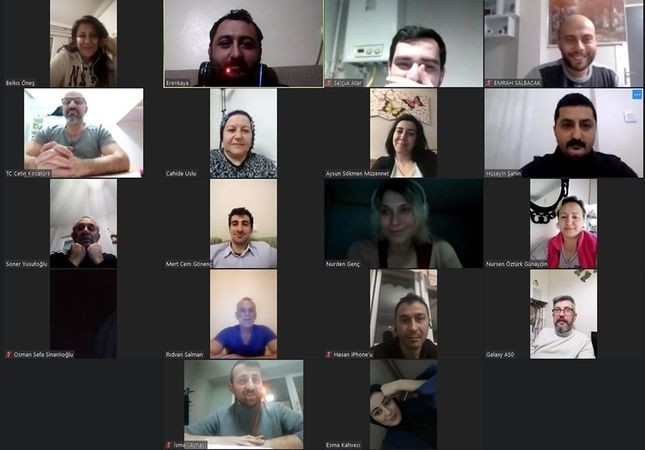 İYİ Parti toplantılarını video konferans sistemiyle yaptı UMUDU KESMEK YOK